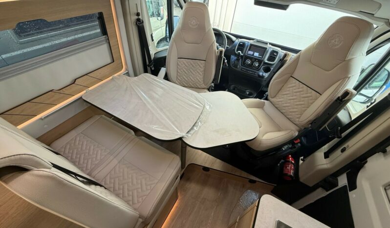 CAMPEREVE MAGELLAN 746 complet